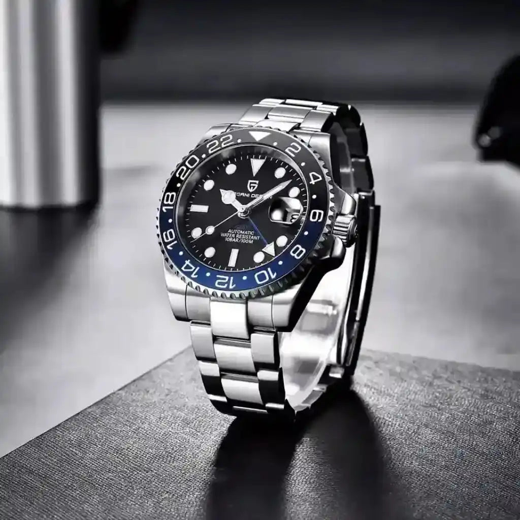 Relógio Automático Masculino Kronos Black Blue sobre mesa 