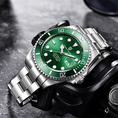 Relógio Masculino Automático Cobalt Green sobre câmera em detalhe