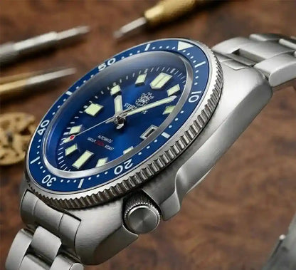 Relógio Masculino Automático Marinor Blue Exibindo botões lateral 