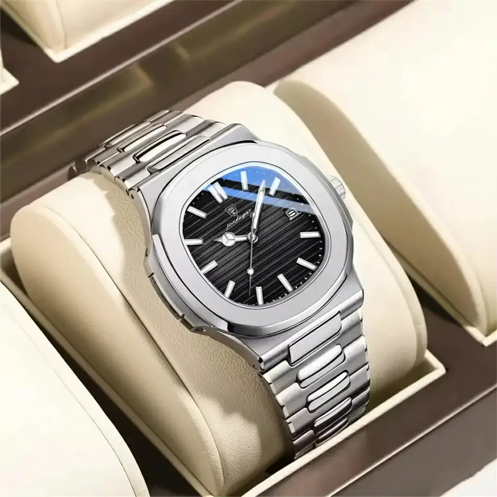 Relógio Masculino Quartzo Axis Black apresentado dentro da embalagem premium com suporte e acessórios incluídos