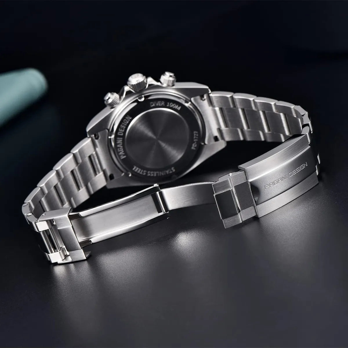 Fecho dobrável e elos da pulseira de aço macico do Nexor Black