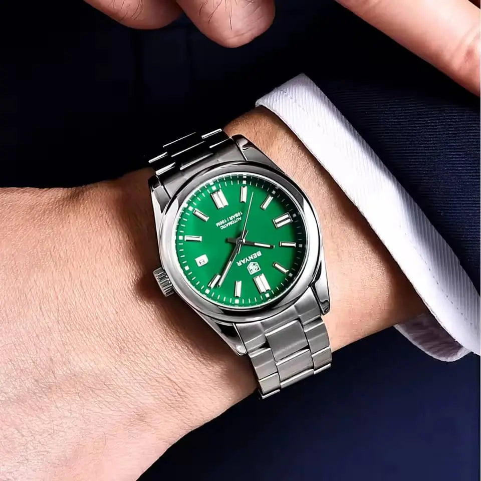 Relógio Masculino automático zaren green no pulso