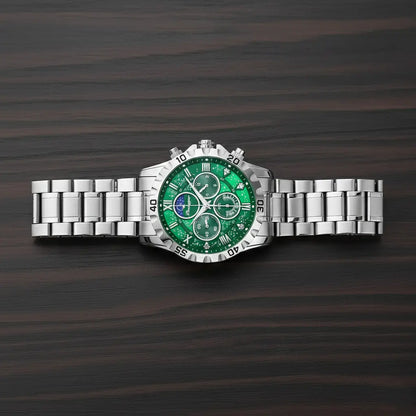 Relogio Quartzo Masculino Lunaris Green esticado exibindo os elos e fecho dobável
