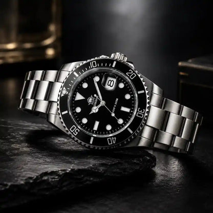 Relogio Quartzo Masculino Nautex Black sobre fundo preto com brilho 